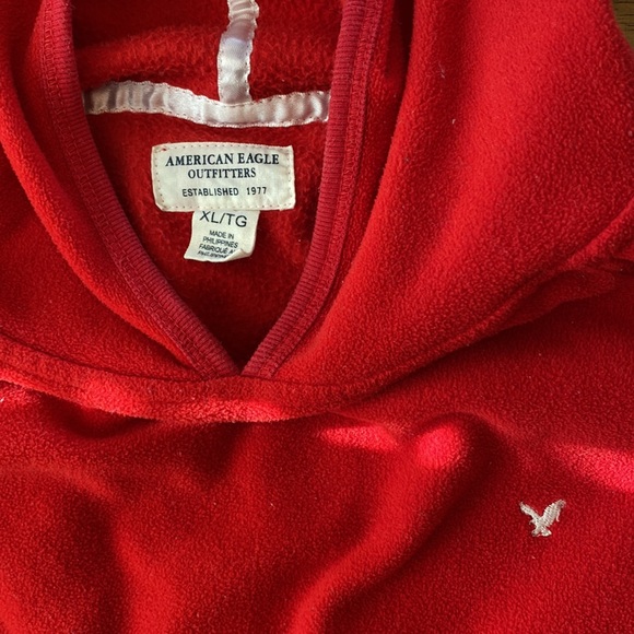 American eagle red sweatshirt - Picture 2 of 3